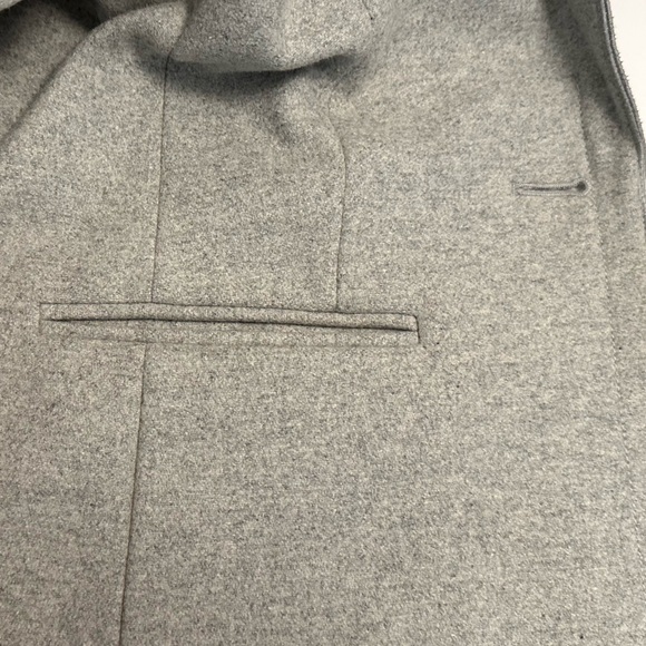 Banana Republic Women’s Gray Coat Mario Bellucci - Picture 9 of 13